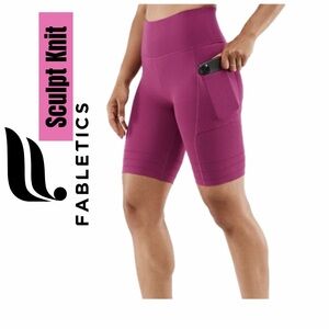 Fabletics Sculpt Knit Bike Shorts High Waisted Pockets Berry Sz S Athletic Core